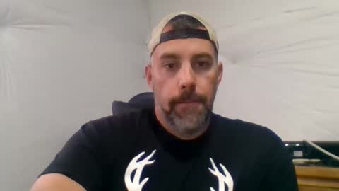Snapshot of coloradoguy36 chatting on 04.28.26 Just me online show from 04.28.26