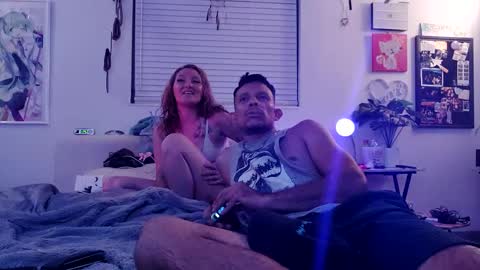 colorcanela3 online show from 10.14.25