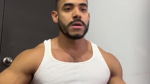 colton_x0610 online show from 09.11.25