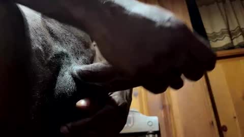 Heavyd614 online show from 12.19.24