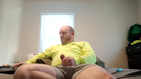 Snapshot of comegetmeinthemorning chatting on 02.21.25 comegetmeinthemorning online show from 02.21.25