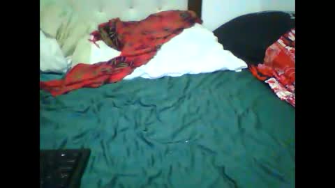 Snapshot of comeherebaby22 chatting on 10.04.25 Your Forever Baby online show from 10.04.25