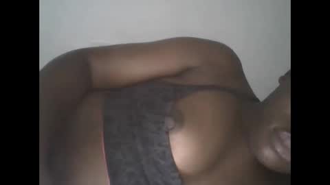 Snapshot of comicalcara chatting on 01.13.25 Cara online show from 01.13.25