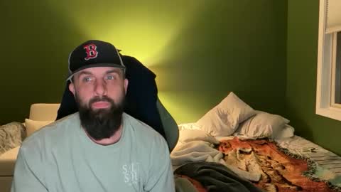 Snapshot of concentralized chatting on 12.02.25 Matt online show from 12.02.25