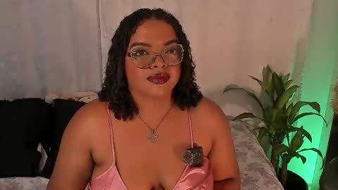 conielaurenth online show from 04.14.26