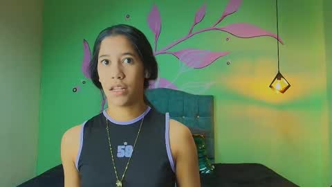 C O N N I E online show from 12.04.25