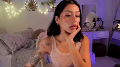 connie    online show from 02.12.25