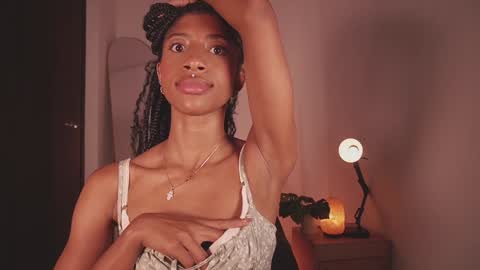 Snapshot of connie_west0 chatting on 12.18.24   independent model online show from 12.18.24