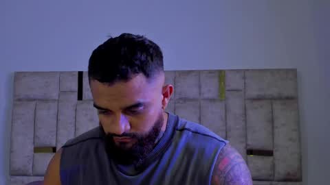 rusfegui online show from 11.20.25