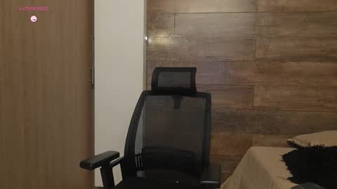 connor_h1 online show from 12.22.25