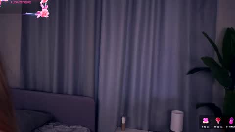 Snapshot of constanceglascov chatting on 10.12.25 Hello im Sofia Welcme to my room .More hugs and kiss for you online show from 10.12.25