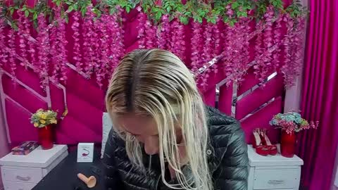 Constans online show from 01.07.25