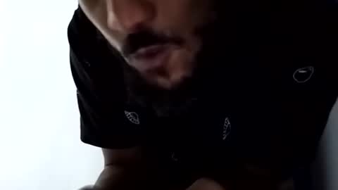 Snapshot of convertibl chatting on 10.13.25 convertibl online show from 10.13.25