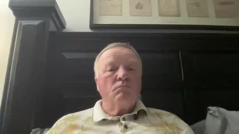 Snapshot of cookoosnest chatting on 12.29.24 cookoosnest online show from 12.29.24