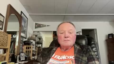 Snapshot of cookoosnest chatting on 01.17.25 cookoosnest online show from 01.17.25