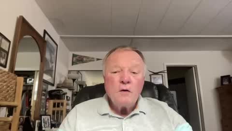 Snapshot of cookoosnest chatting on 01.21.25 cookoosnest online show from 01.21.25