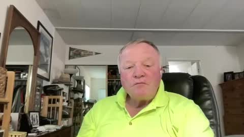 Snapshot of cookoosnest chatting on 01.28.25 cookoosnest online show from 01.28.25