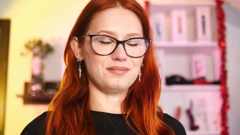 Ginger The Cringer online show from 12.28.24