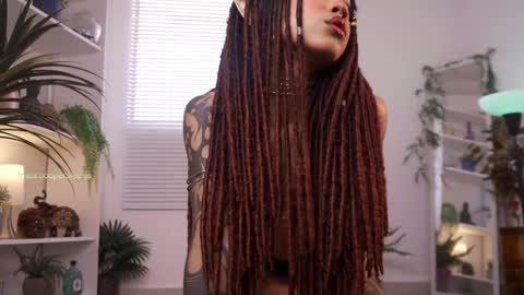 ROSELL 3   online show from 12.21.24