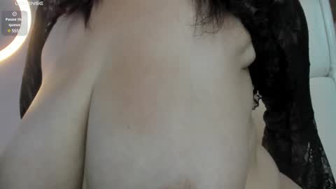 Snapshot of coquette_johnson chatting on 01.04.25 Coquette Johnson online show from 01.04.25