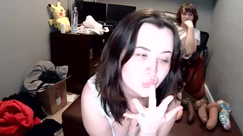 cor3y33 online show from 03.06.25