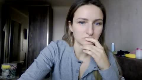 cora_fora online show from 12.22.25