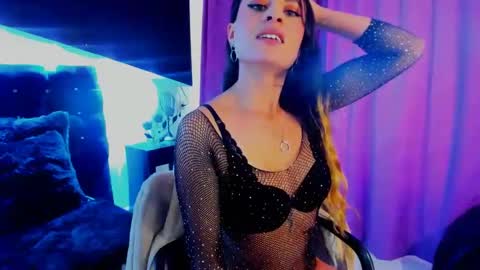 Coral  online show from 01.31.25