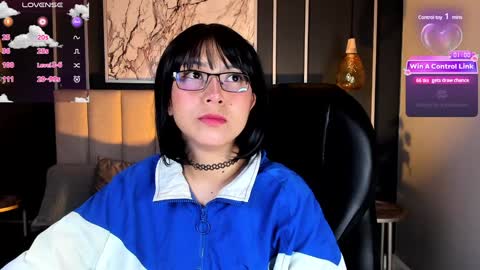 Coral Stefani online show from 12.02.24