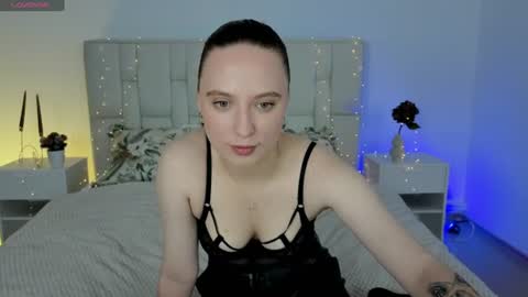 Snapshot of cornelia_kitty chatting on 08.09.26 Cornelia online show from 08.09.26