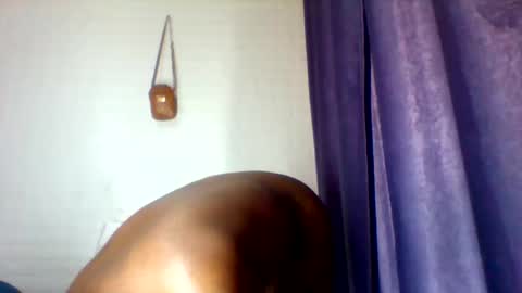 Snapshot of cortezblue chatting on 01.14.26 blue online show from 01.14.26