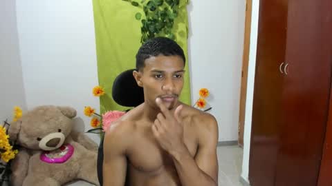 Snapshot of corzoethan chatting on 01.22.25 Ethan online show from 01.22.25