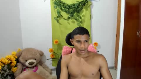 Snapshot of corzoethan chatting on 02.05.25 Ethan online show from 02.05.25