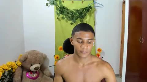 Snapshot of corzoethan chatting on 03.06.25 Ethan online show from 03.06.25