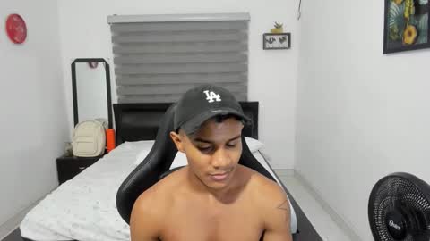 Ethan  online show from 01.11.26