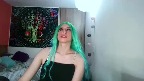 Snapshot of cosmic_crystal chatting on 02.16.25 cosmic_crystal online show from 02.16.25