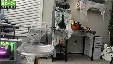 Snapshot of cosmicdreamz chatting on 10.31.25 BrittanyRose online show from 10.31.25