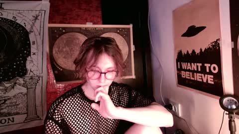 Snapshot of cosmonudes chatting on 01.11.25 Barry online show from 01.11.25