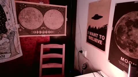 Snapshot of cosmonudes chatting on 01.30.25 Barry online show from 01.30.25