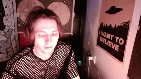 Snapshot of cosmonudes chatting on 02.04.25 Barry online show from 02.04.25