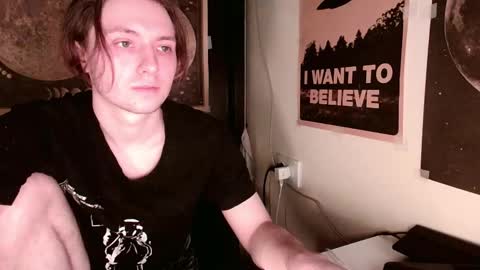 Snapshot of cosmonudes chatting on 03.03.25 Barry online show from 03.03.25