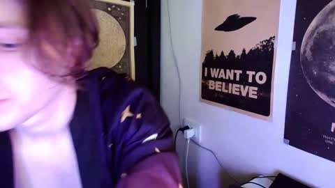 Snapshot of cosmonudes chatting on 03.05.25 Barry online show from 03.05.25