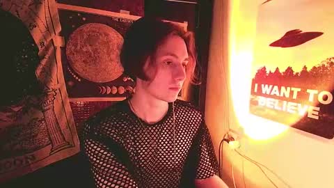 Snapshot of cosmonudes chatting on 03.09.25 Barry online show from 03.09.25