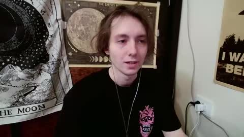 Snapshot of cosmonudes chatting on 03.12.25 Barry online show from 03.12.25