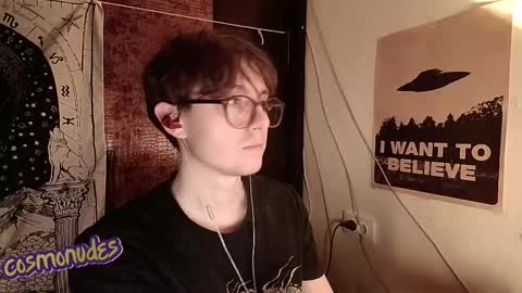 Snapshot of cosmonudes chatting on 11.18.25 Barry online show from 11.18.25