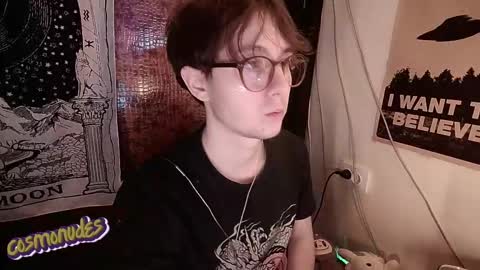 Snapshot of cosmonudes chatting on 11.20.25 Barry online show from 11.20.25