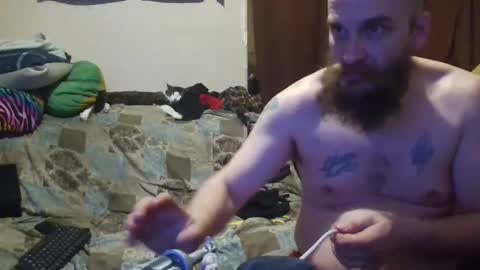 Alaskawildcouple online show from 12.04.24