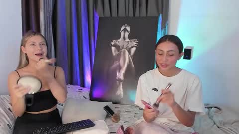 couple_funnyy online show from 02.28.26