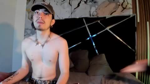 couple_in_heat_ online show from 02.18.26