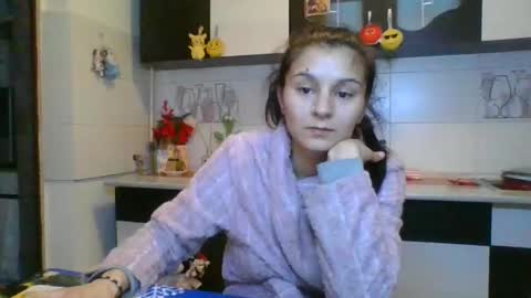 Snapshot of couple_p3rf3ct chatting on 12.18.24 couple_p3rf3ct online show from 12.18.24