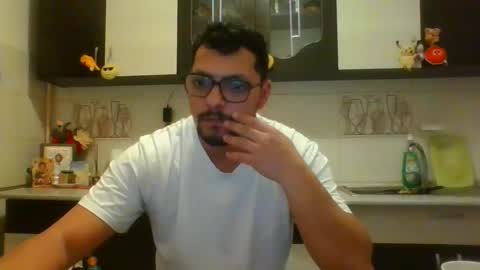 Snapshot of couple_p3rf3ct chatting on 01.12.25 couple_p3rf3ct online show from 01.12.25